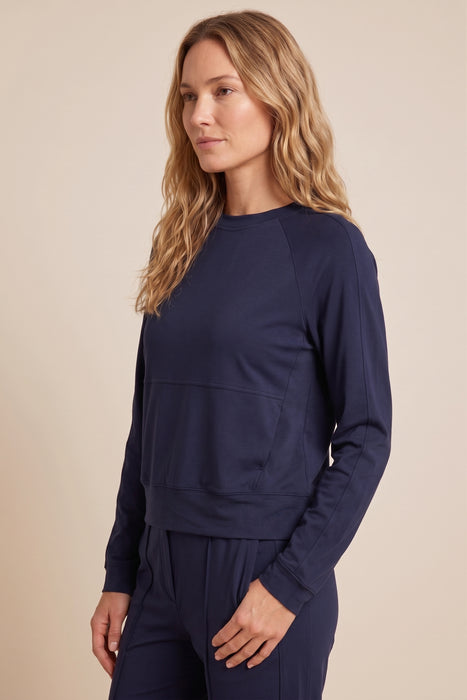 Johnny Was Blue Bee Active Long Sleeve Crew Pullover A9424-9