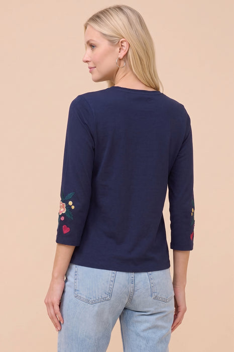 Johnny Was Ziviana 3/4 Sleeve Trapunto V-Neck Tee J18426-R*