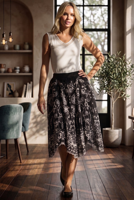 Johnny Was Jade Black Millie Embroidered Midi Skirt L77125-1