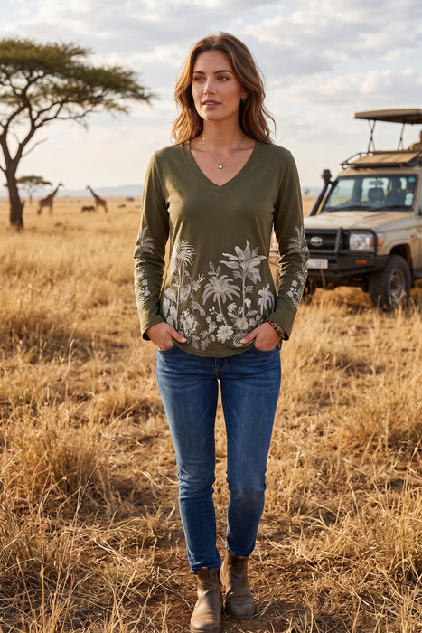 Johnny Was JWLA Green Riley V-Neck Slit Sleeve Tee J18025-E