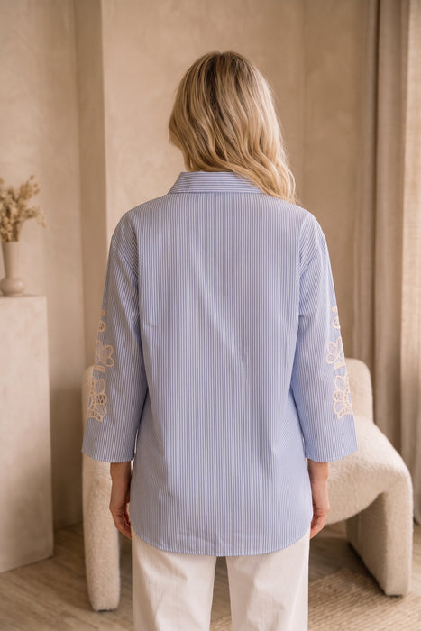 Johnny Was Noi Christine Eyelet Kimono Sleeve Shirt W16126-2