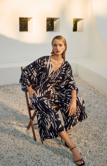 Joseph Ribkoff Black/Multi Tropical Print V-Neck Peplum Top 251047