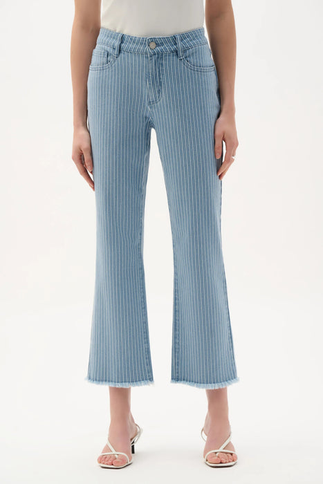 Woman wearing Joseph Ribkoff cotton denim stripe print Featherweave jeans styled for casual brunch, weekend outings, travel days, and smart casual wear.