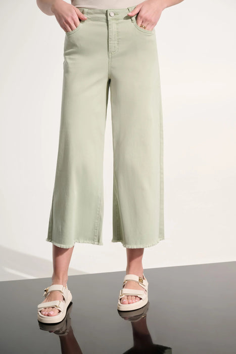 Joseph Ribkoff Wide Leg Frayed Cropped Jeans 262918