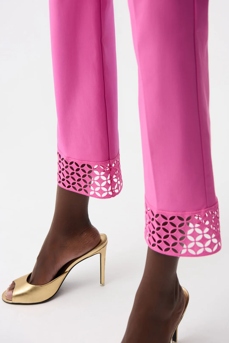 Joseph Ribkoff Lace Hem Pull-On Cropped Pants 261159