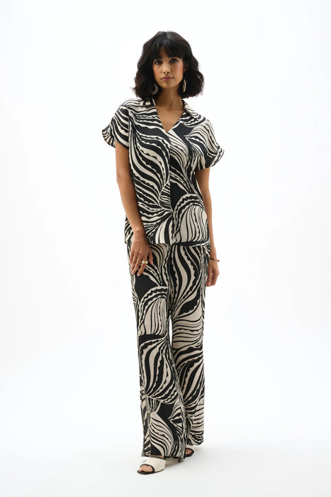 Joseph Ribkoff Moonstone/Black Abstract Satin Boxy Top 262255