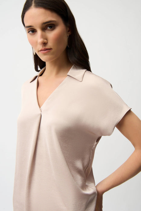 Joseph Ribkoff Parchment Collared V-Neck Satin Boxy Top 261191