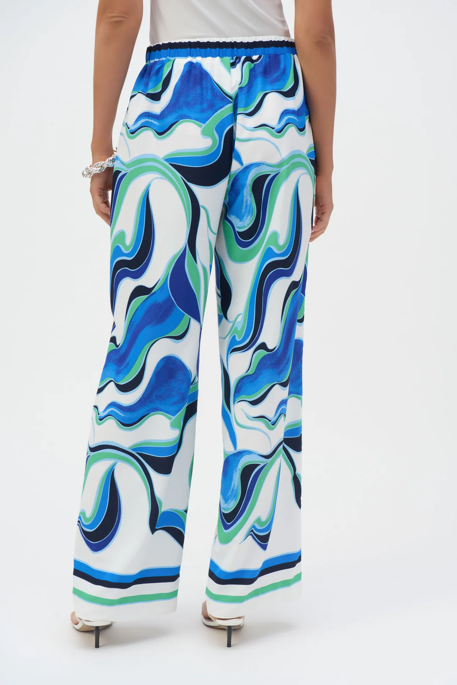 Joseph Ribkoff Vanilla/Multi Capri Pants Style 231116 main image 0