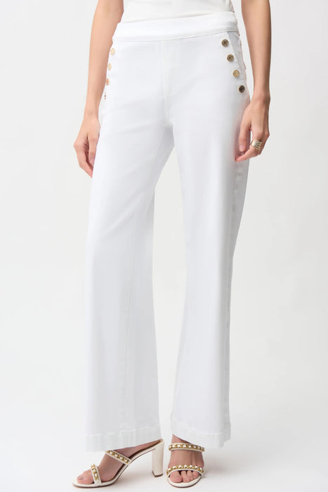 Woman wearing a white pull on sailor jeans with wide leg from Joseph Ribkoff