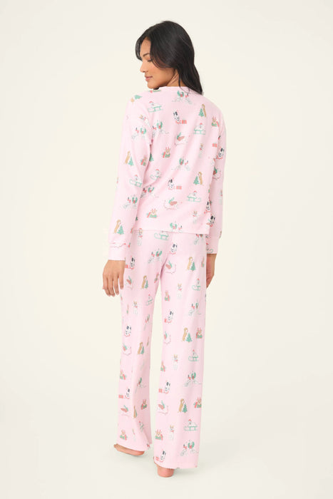 PJ Salvage Peace & Pawlidays Dog Print Pajama Set RVPELS/RVPEP1